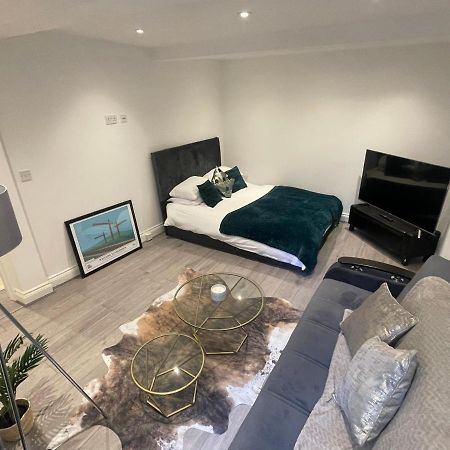 Lovely 1 Bedroom Apartment - Maida Vale Londra Esterno foto